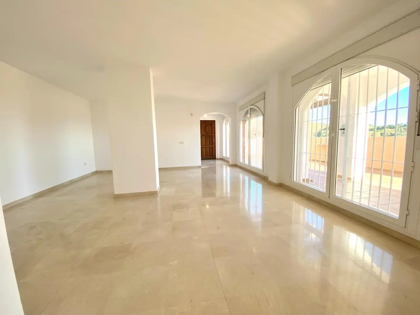 Piso en venta en Mijas con Terraza y Piscina comunitaria