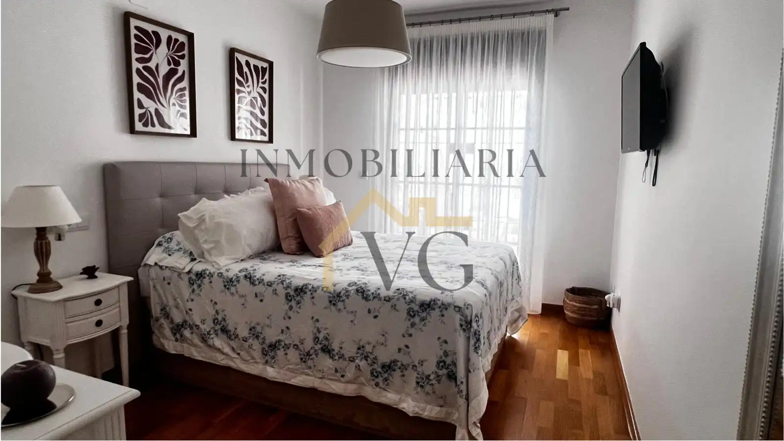 Bedroom of Flat for sale in Guillena  with Parquet flooring, Storage room and Swimming Pool