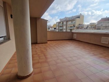 Flat with lift for sale in El Maset