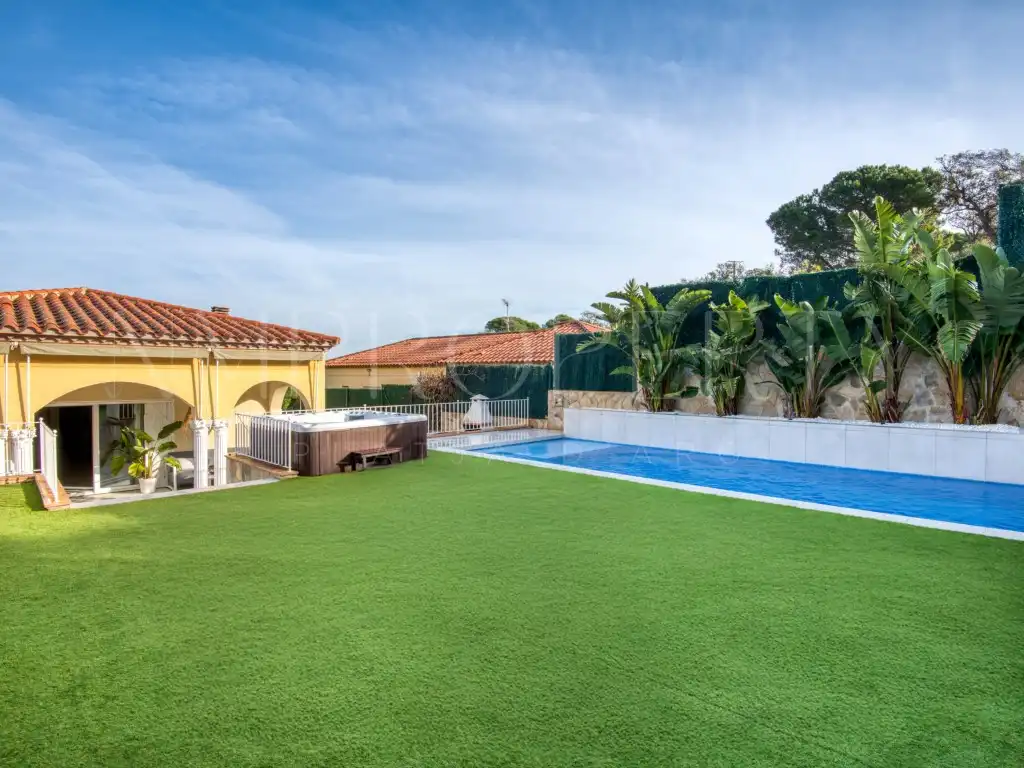 Villa à vendre à Paseo Safir