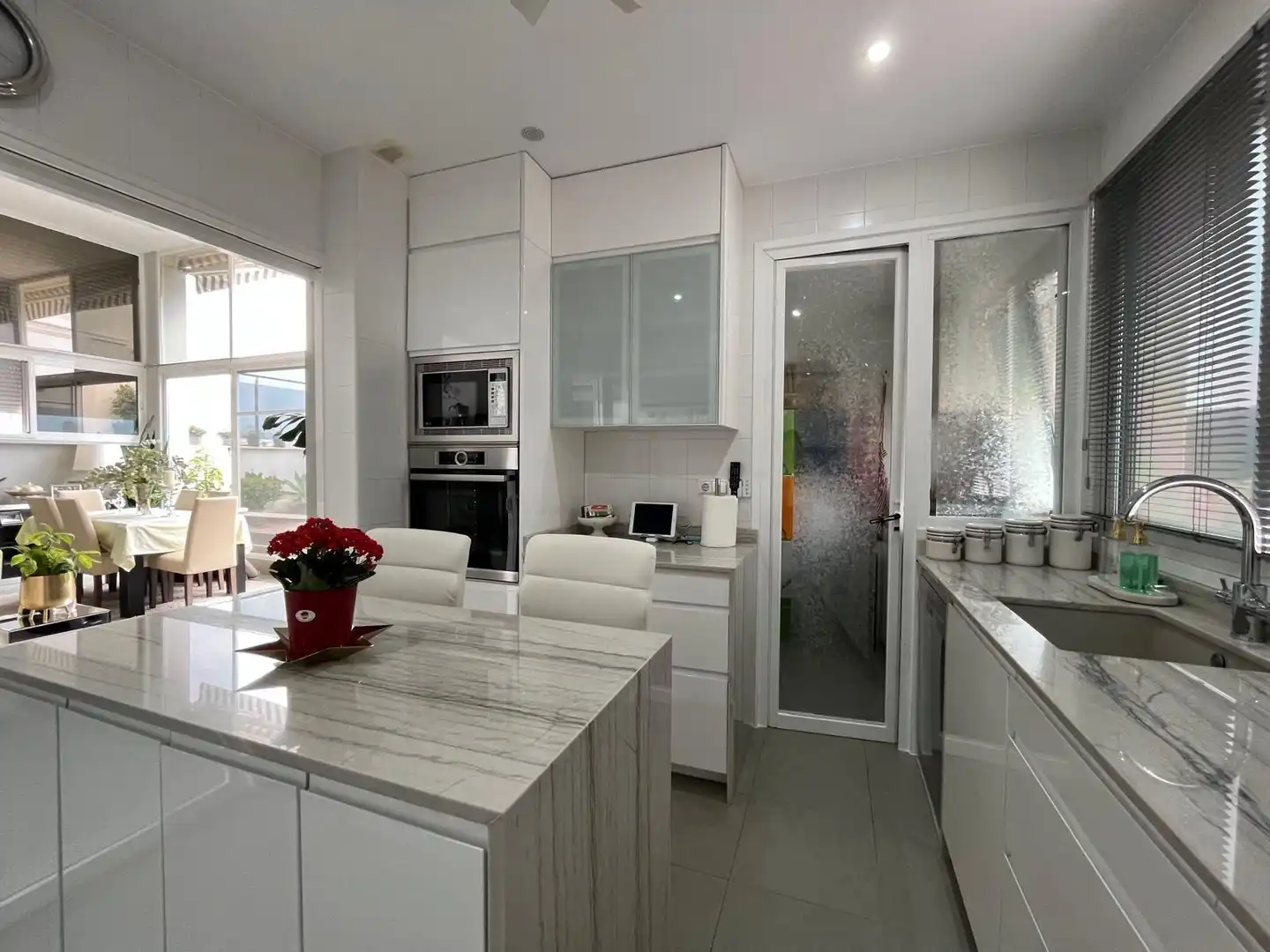 Cuina de Àtic en venda en Villajoyosa / La Vila Joiosa amb Aire condicionat, Jardí privat i Terrassa