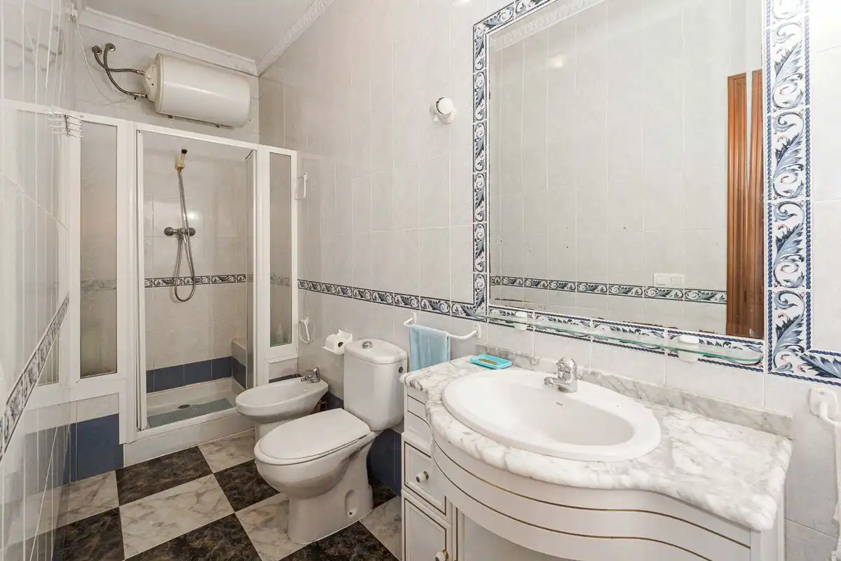 Bathroom of Detached homes for sale in Pilas  with Heating, Private garden and Terrace