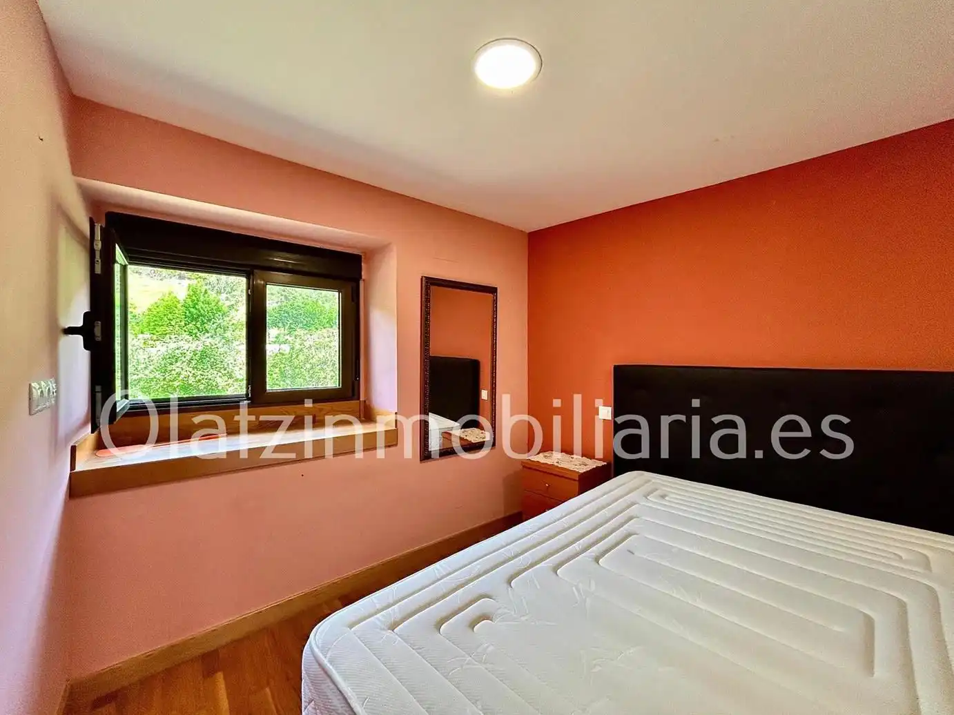 Dormitori de Casa o xalet en venda en Valle de Mena amb Calefacció i Terrassa