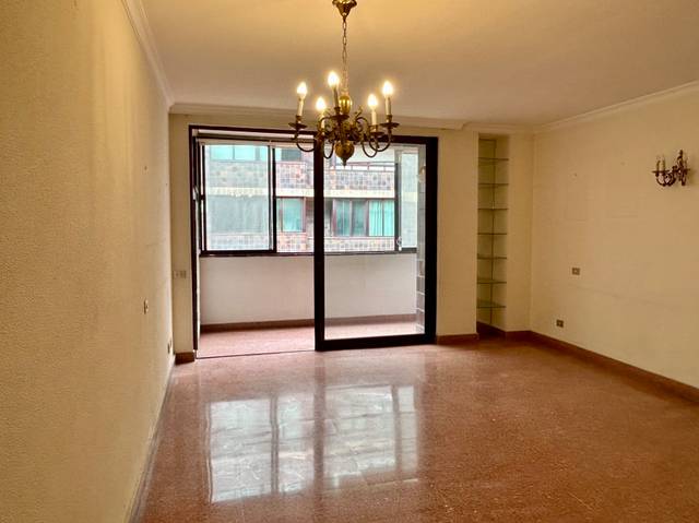 Piso en Venta en Calle Francisco Gourié, 34 en Triana