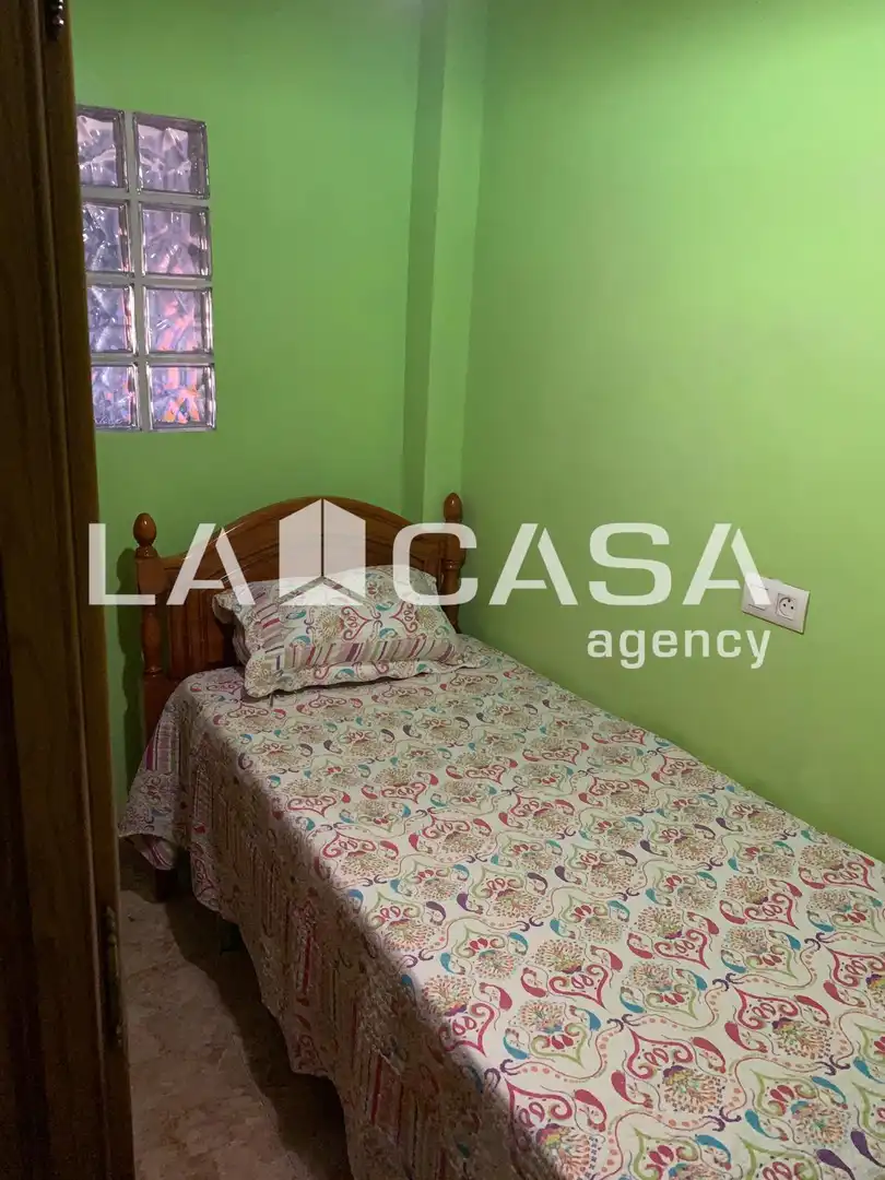 Houses for sale in Algeciras