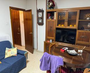 Living room of Flat to rent in  Granada Capital  with Air Conditioner