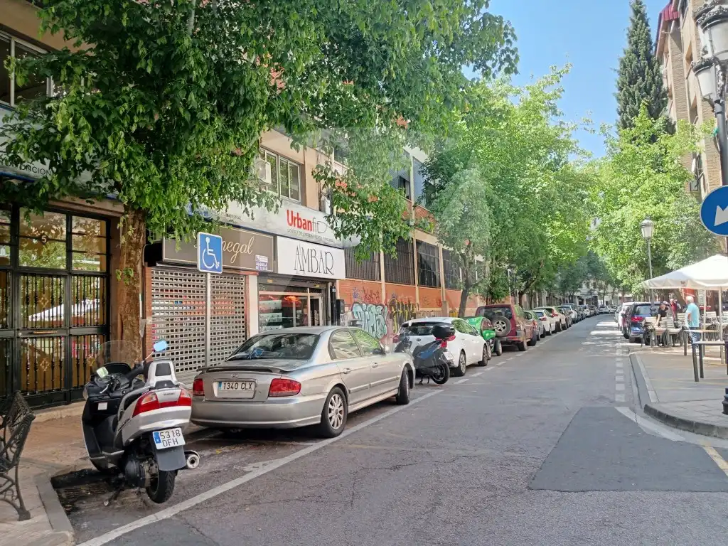 Oficina amb ascensor en venda a SANTA JOAQUINA DE VEDRUNA