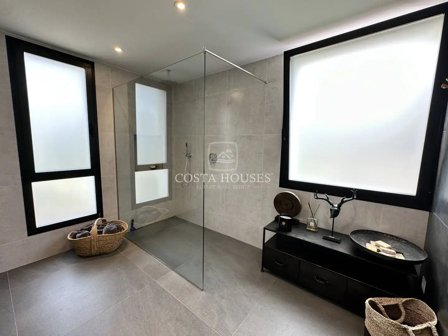 Bathroom of Houses for sale in Jávea / Xàbia  with Air Conditioner, Private garden and Terrace
