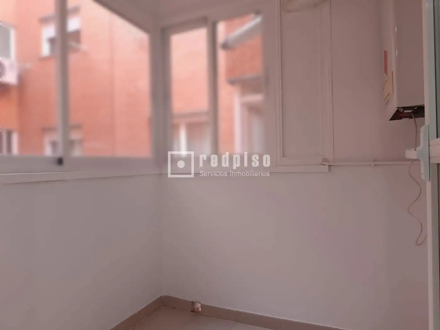 Dormitori de Pis en venda en Madrid amb Aire condicionat, Calefacció i Jardí privat