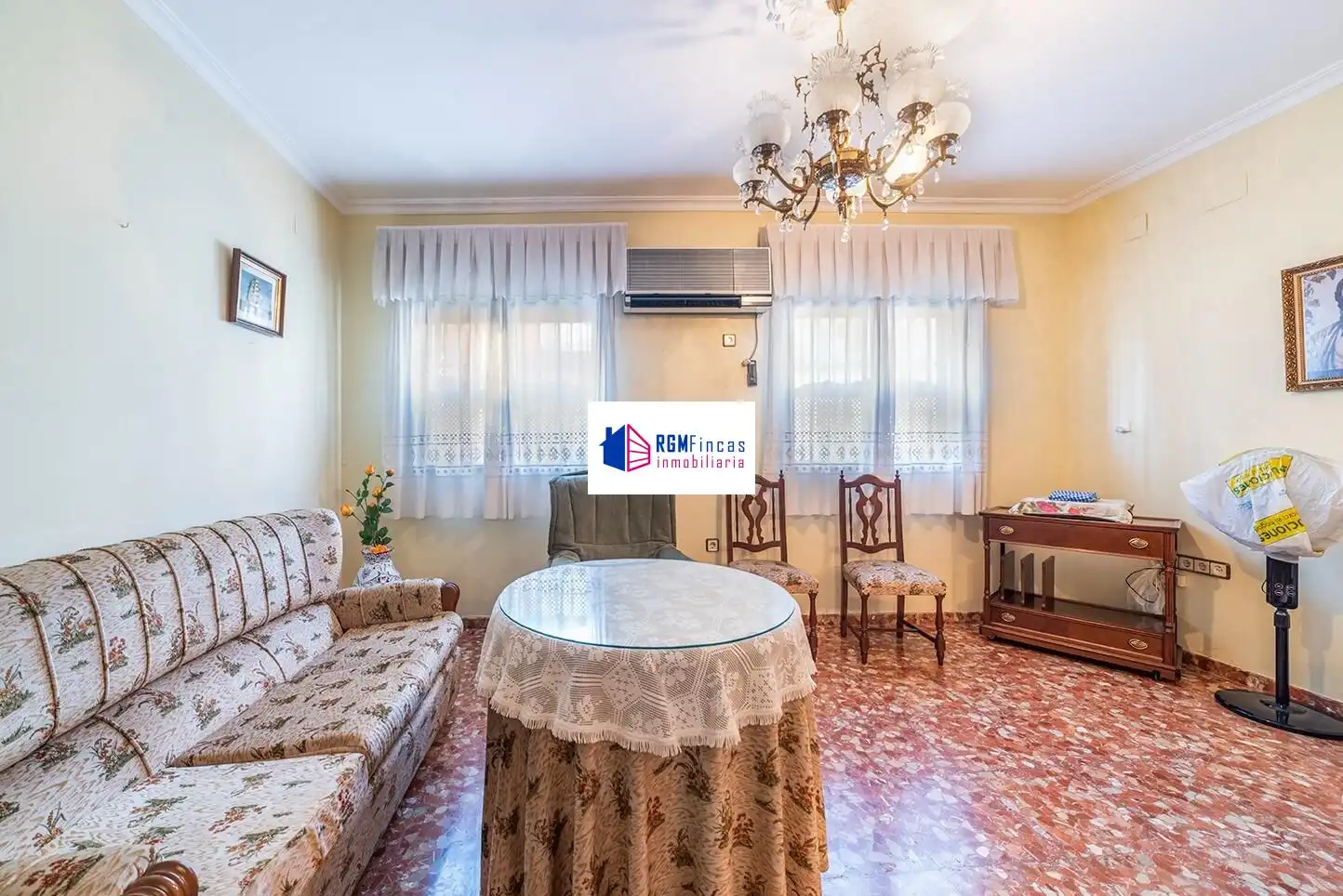 Sala d'estar de Pis en venda en Sevilla