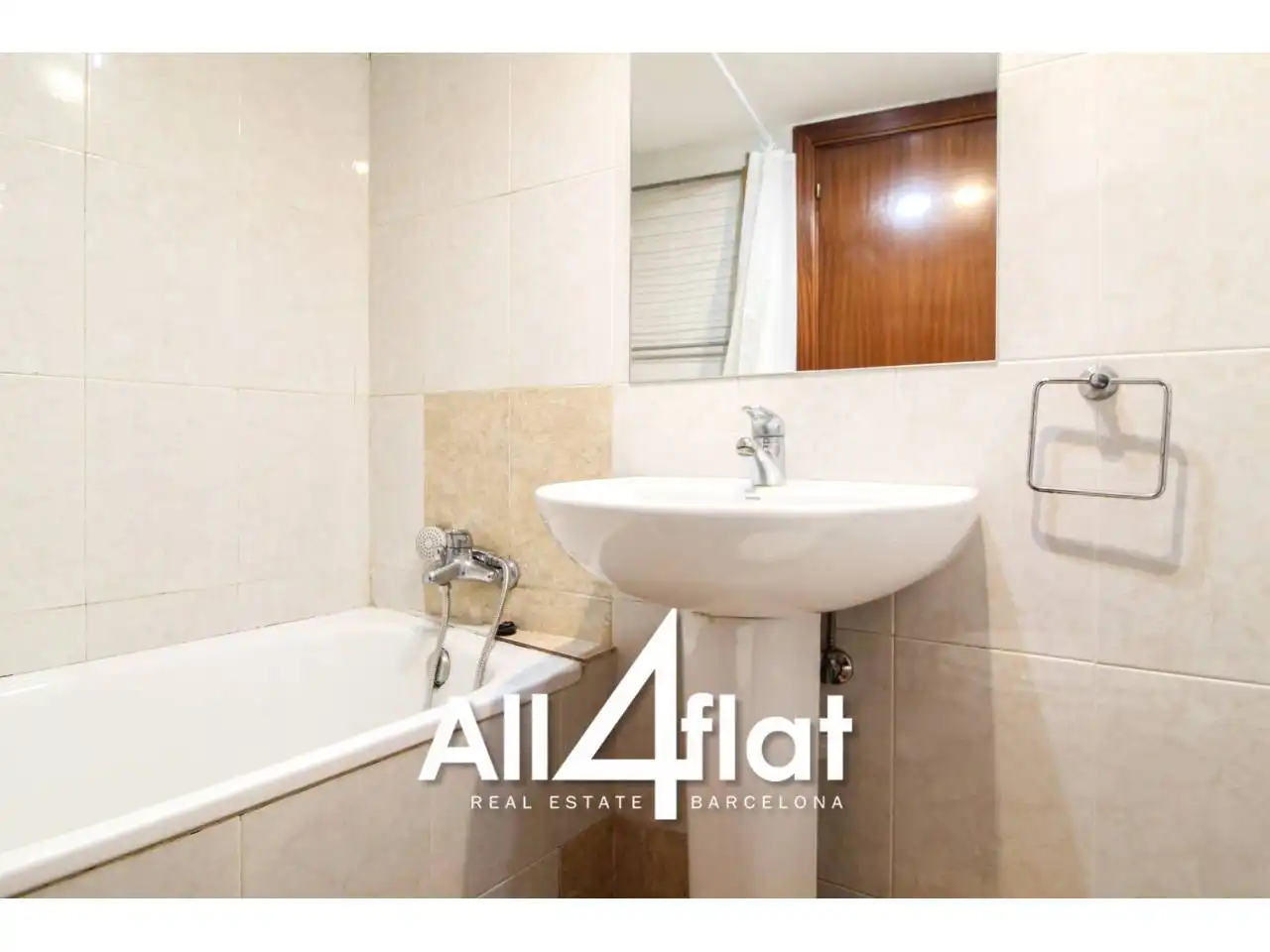 Badezimmer von Loft zum Verkauf in Barcelona mit Möbliert und Alarm