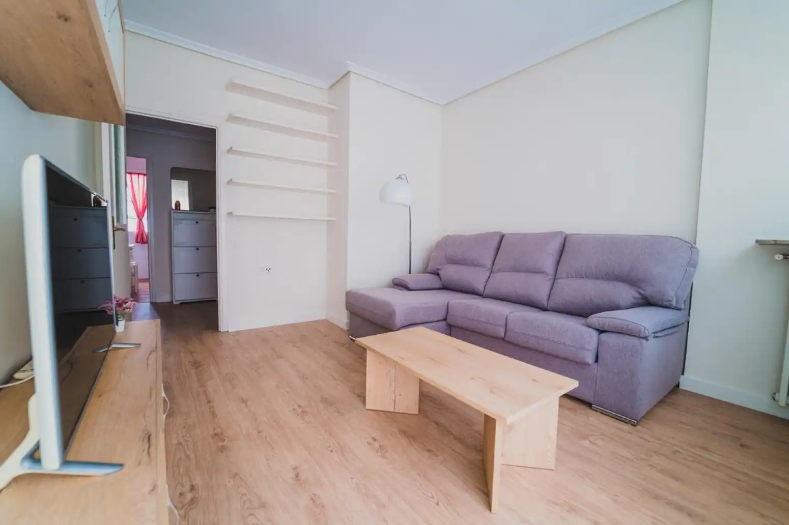 Living room of Flat for rent in Santander  with Heating, Parquet flooring and Furnished