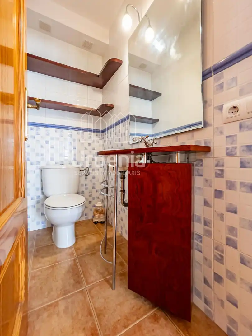 Baño de Casa o chalet en venta en Argentona con Aire acondicionado, Calefacción y Terraza