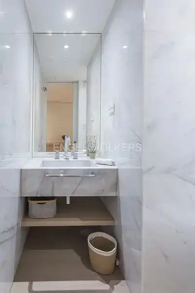 Baño de Piso de alquiler en Madrid con Aire acondicionado, Calefacción y Parquet