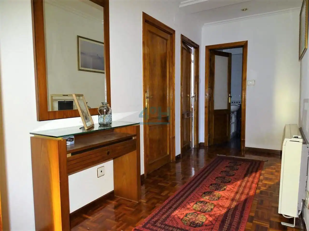 Apartament en venda en Ourense Capital  amb Calefacció, Parquet i Moblat