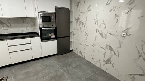 Foto 2 de Piso de alquiler en Rúa Serra de Queixa, Barrocanes, Ourense Capital