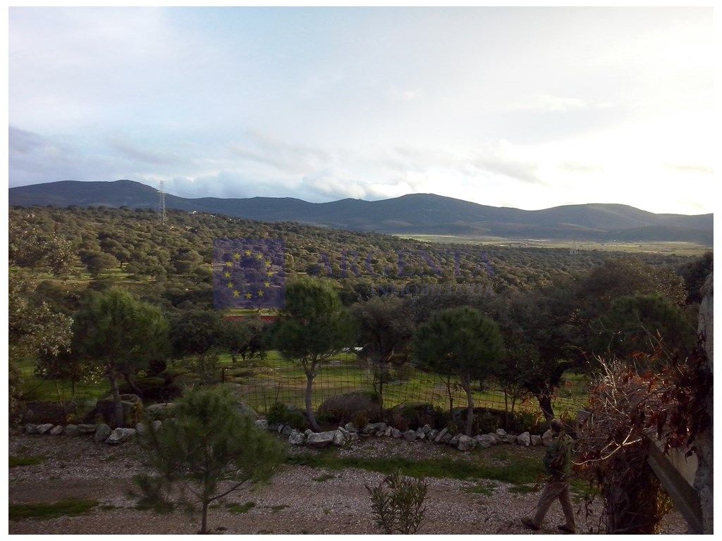 Finca rústica en venda en Millanes