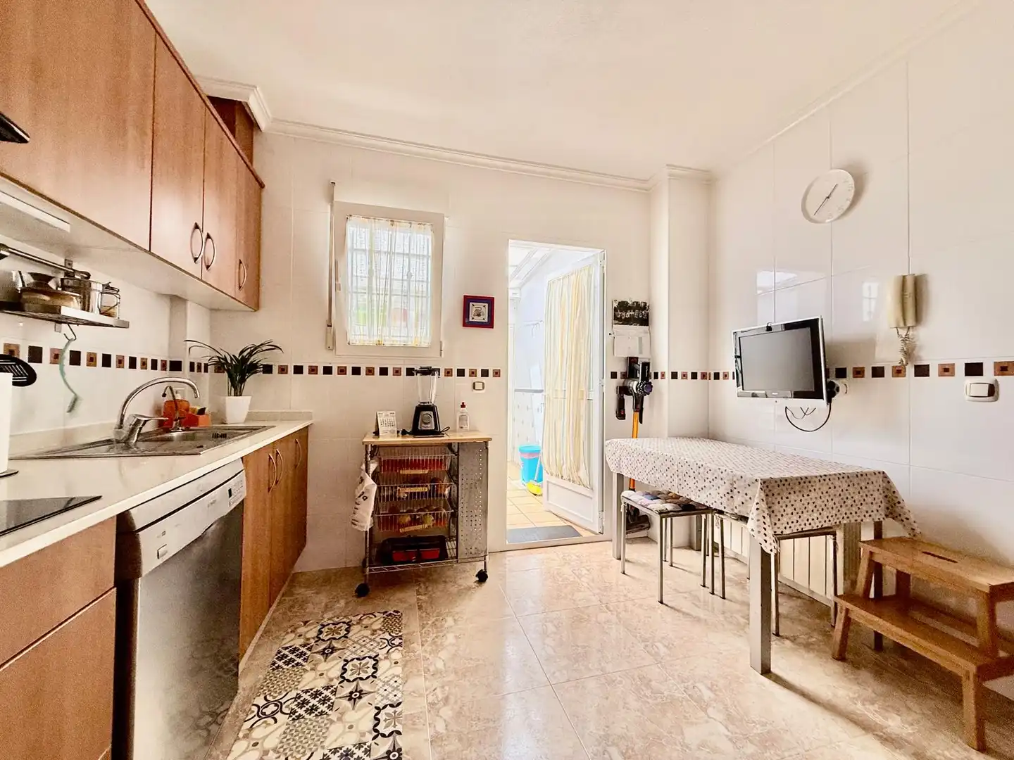Cocina de Casa adosada en venta en San Pedro del Pinatar con Aire acondicionado, Jardín privado y Terraza