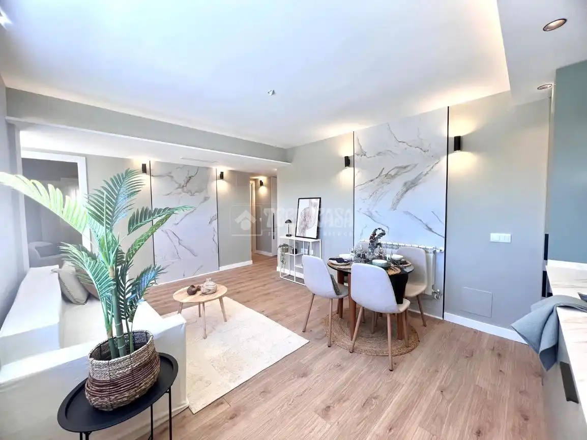 Comedor de Piso en venta en Madrid con Aire acondicionado y Calefacción