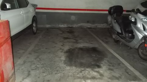 Photo 3 of Garage for rent in Carrer del Mestre Antoni Nicolau, Centre, Badalona