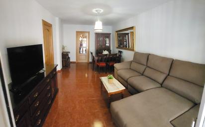 Living room of Flat for sale in  Granada Capital  with Terrace