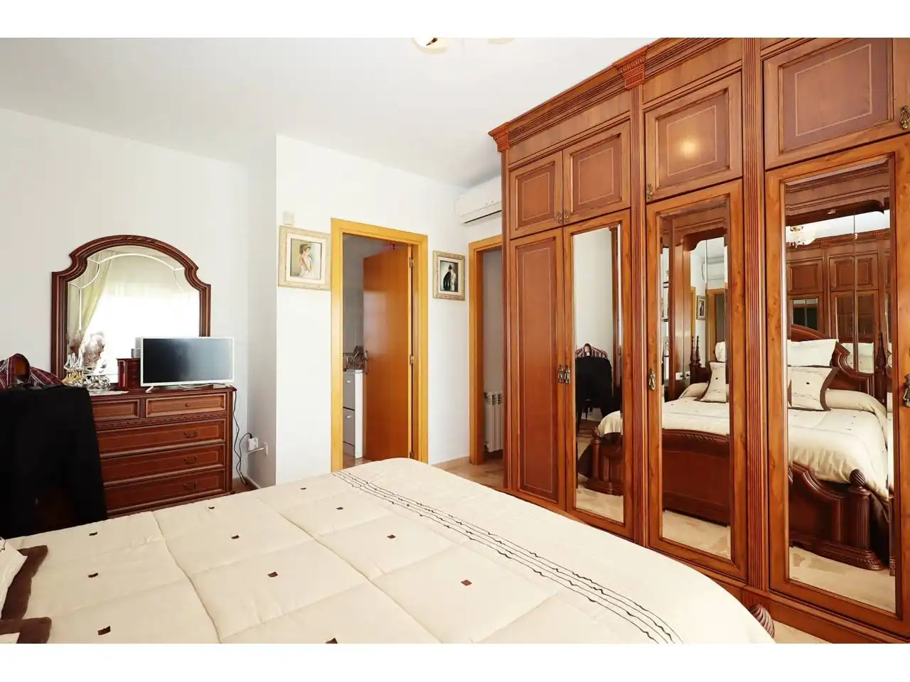 Haus mit Pool zum Verkauf in Calle Caterina Albert, imagen 8