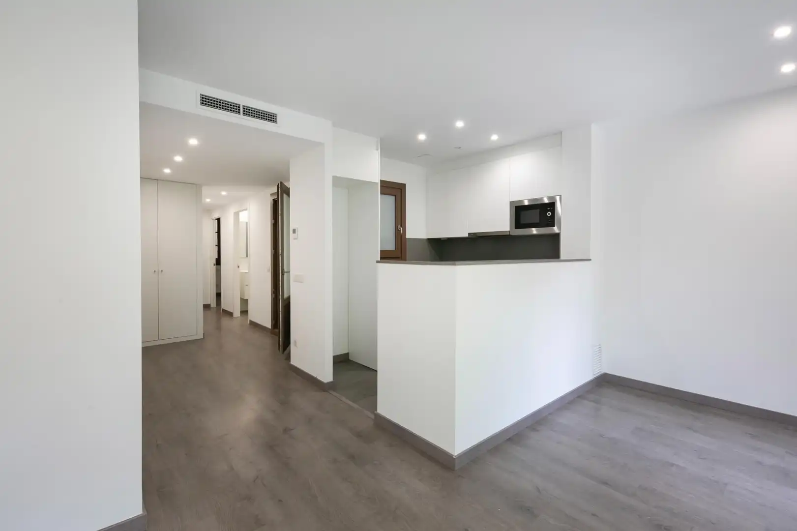 Wohnung mit Terrasse zum Verkauf in Avenida PARAL.LEL, imagen 3