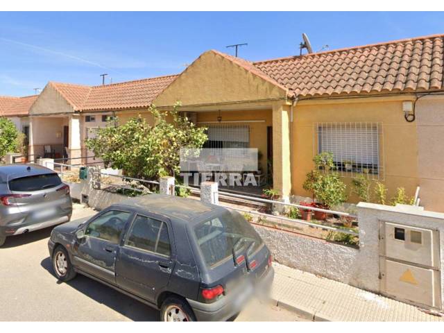 Casa adosada en Venta en Sofocles en Albujón