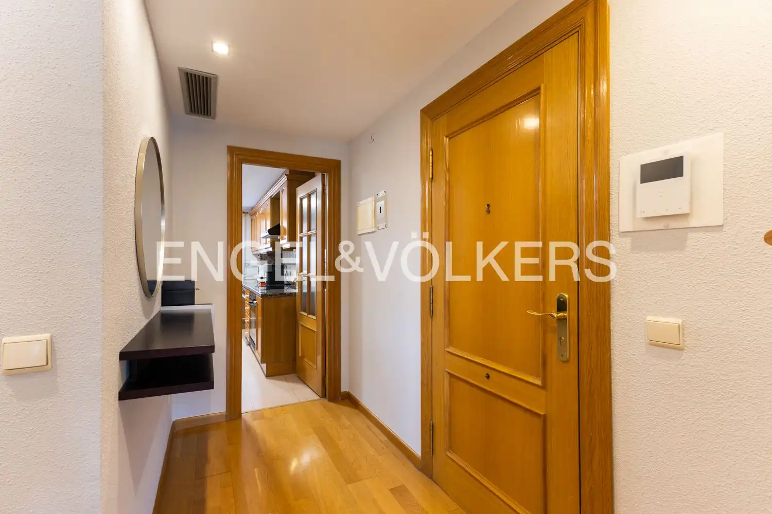 Flat for rent in Castellón de la Plana / Castelló de la Plana  with Air Conditioner, Heating and Parquet flooring