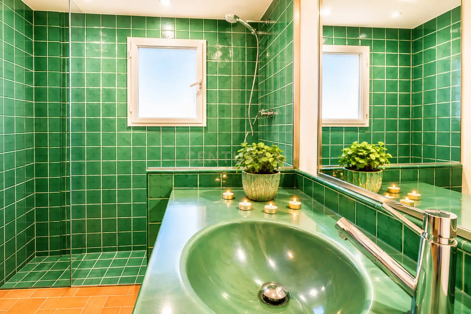 Baño de Dúplex en venta en Marbella con Aire acondicionado, Jardín privado y Trastero