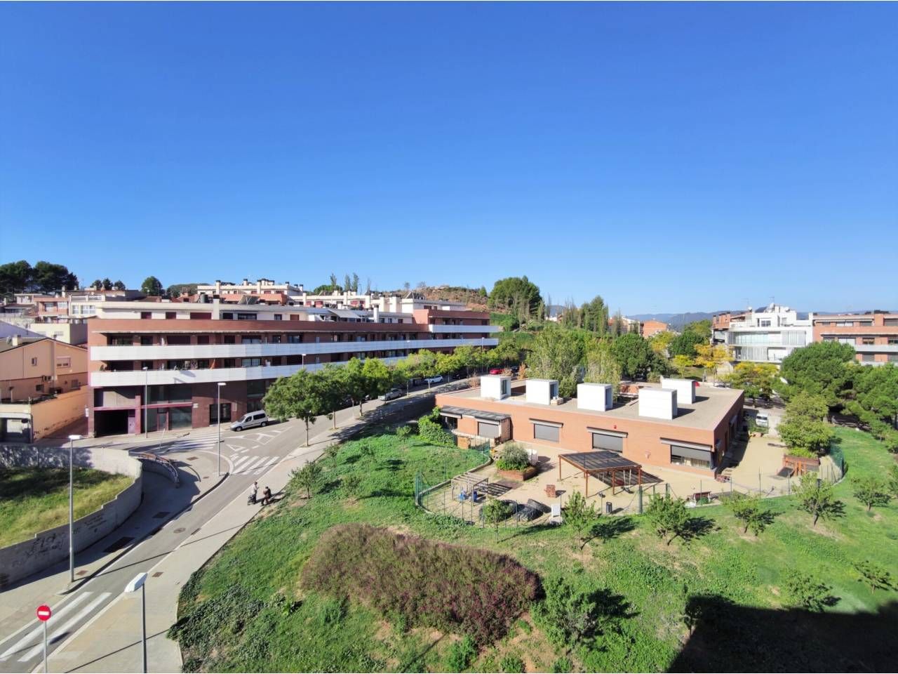 Vista exterior de Pis de lloguer en Manresa amb Aire condicionat, Calefacció i Parquet
