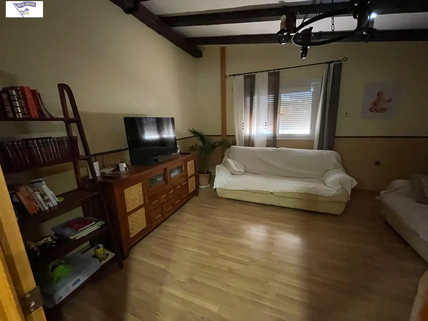 Country homes for sale in Pedanías - Extrarradio