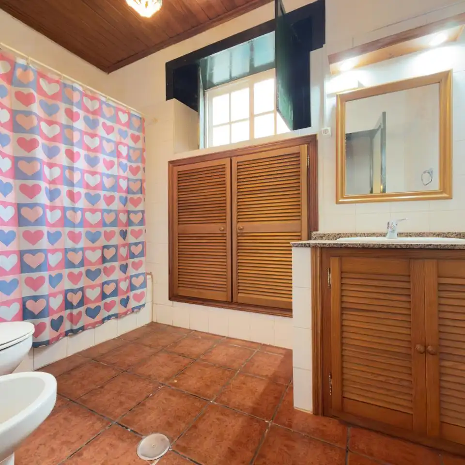 Bathroom of Houses for sale in Santa Cruz de la Palma