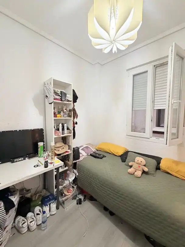 Piso en venta en Ibaiondo, imagen 7