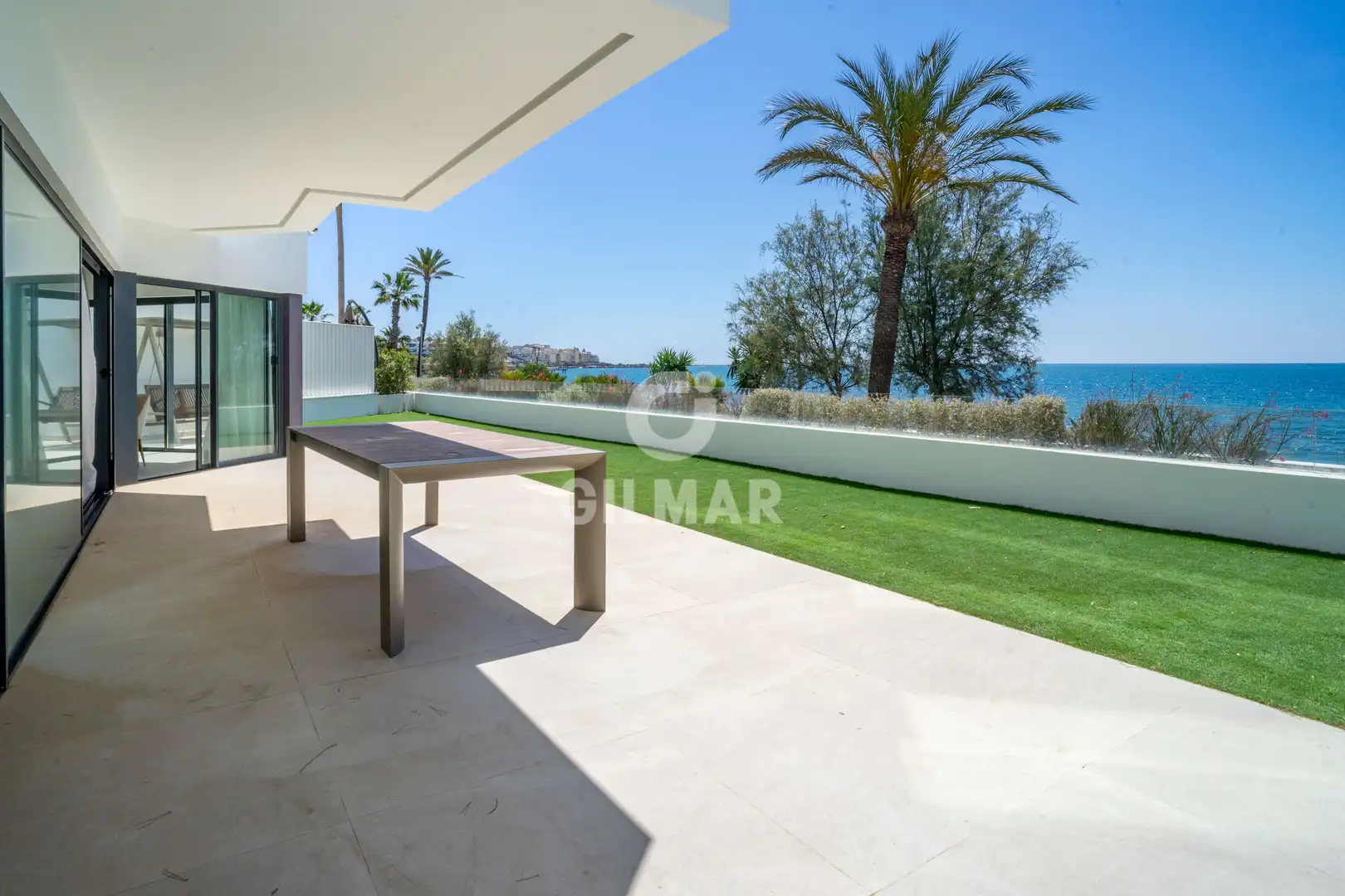 Casa a schiera con piscina in vendita a Costa Natura