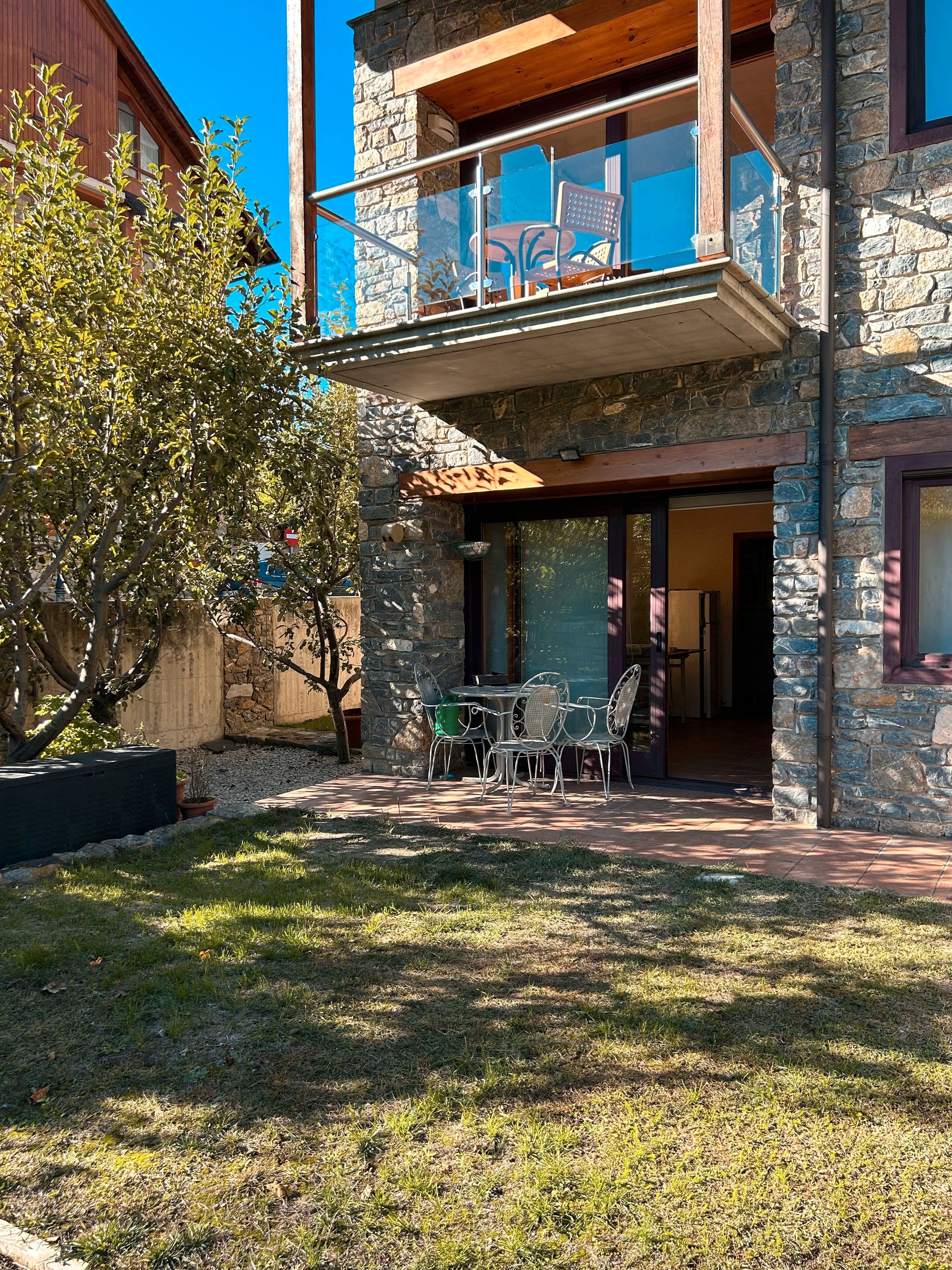 Garden of House or chalet for sale in Esterri d'Àneu  with Heating, Private garden and Parquet flooring