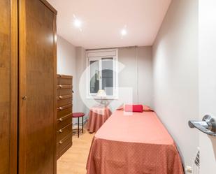 Bedroom of Flat for sale in  Barcelona Capital  with Heating, Parquet flooring and Oven