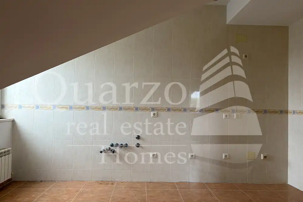 Piso en venta en Calle Real, Hontanares de Eresma