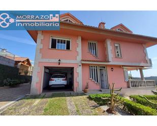 Exterior view of House or chalet for sale in Bueu  with Heating, Private garden and Parquet flooring