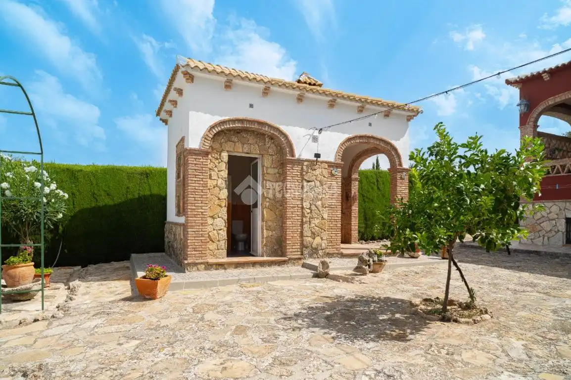 Vista exterior de Finca rústica en venta en Torreperogil con Aire acondicionado y Calefacción