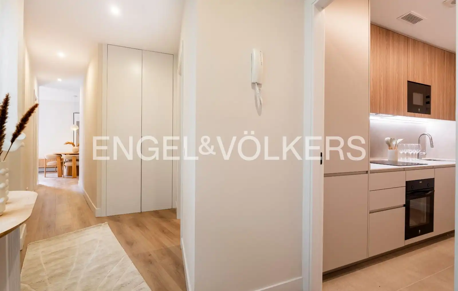 Wohnung zur Miete in Madrid mit Klimaanlage, Heizung und Terrasse