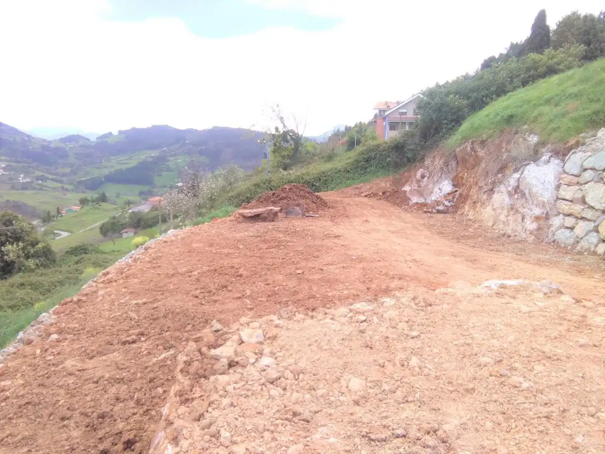 Terreno residencial en venta en Candamo, imagen 2