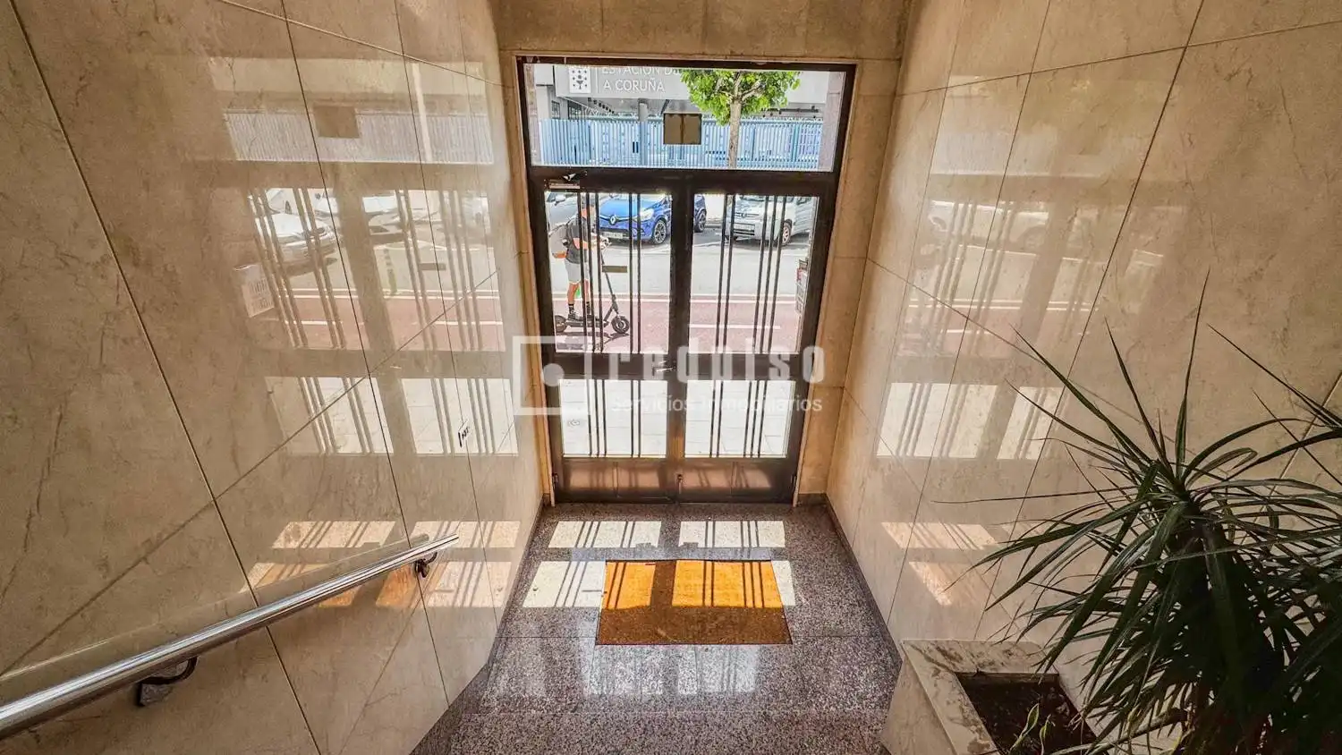 Piso en venta en A Coruña Capital  con Parquet y Trastero
