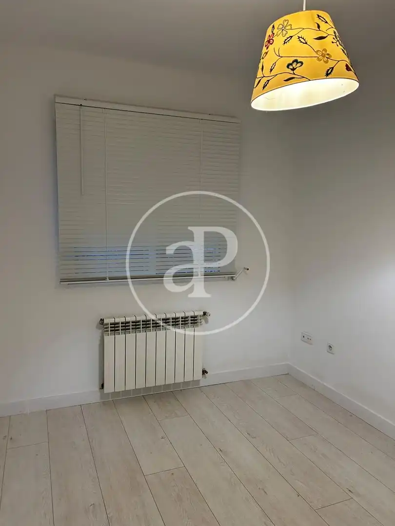 Flat for rent in Riba-roja de Túria  with Air Conditioner, Heating and Private garden