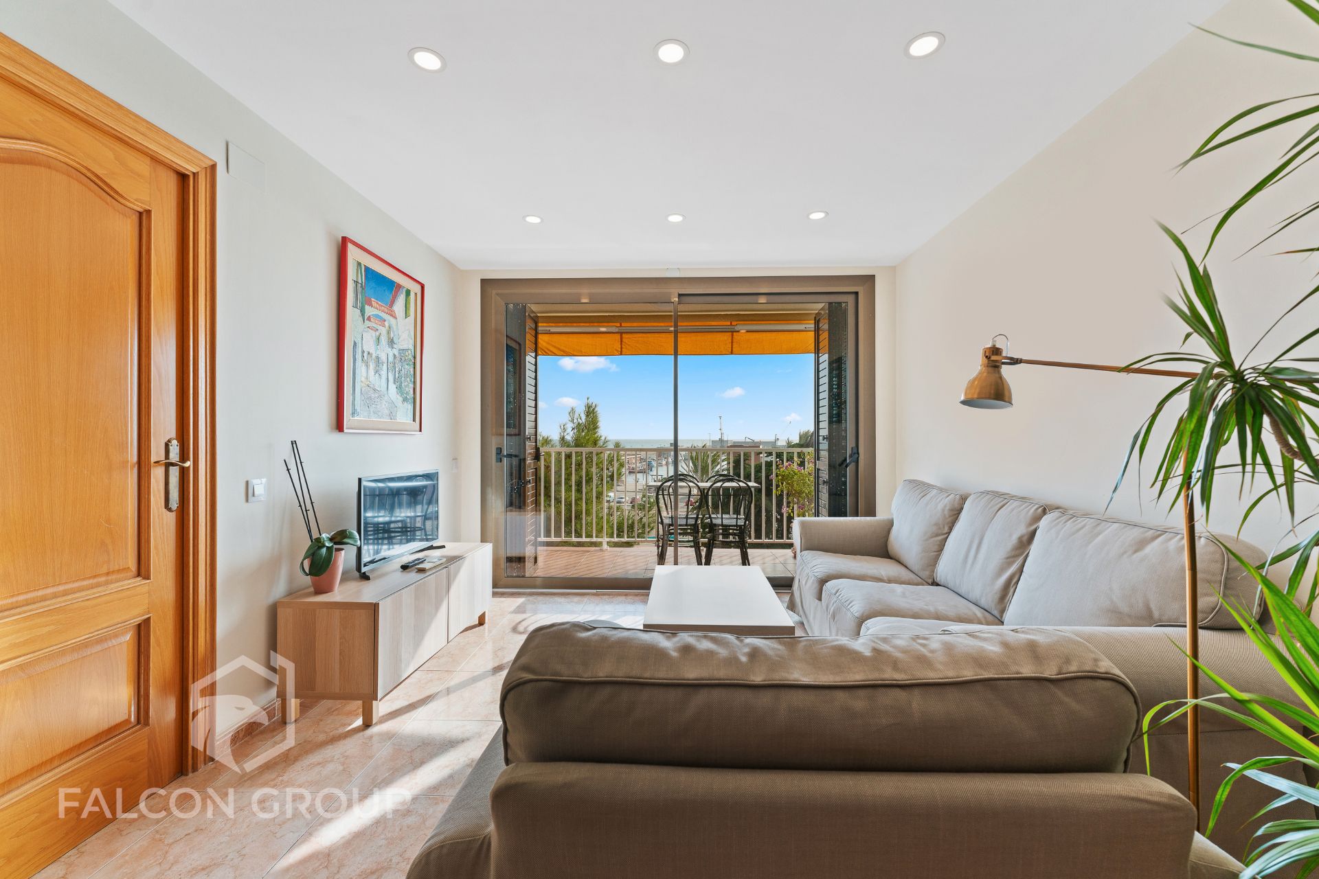 Living room of Flat for sale in Vilanova i la Geltrú  with Air Conditioner, Heating and Furnished