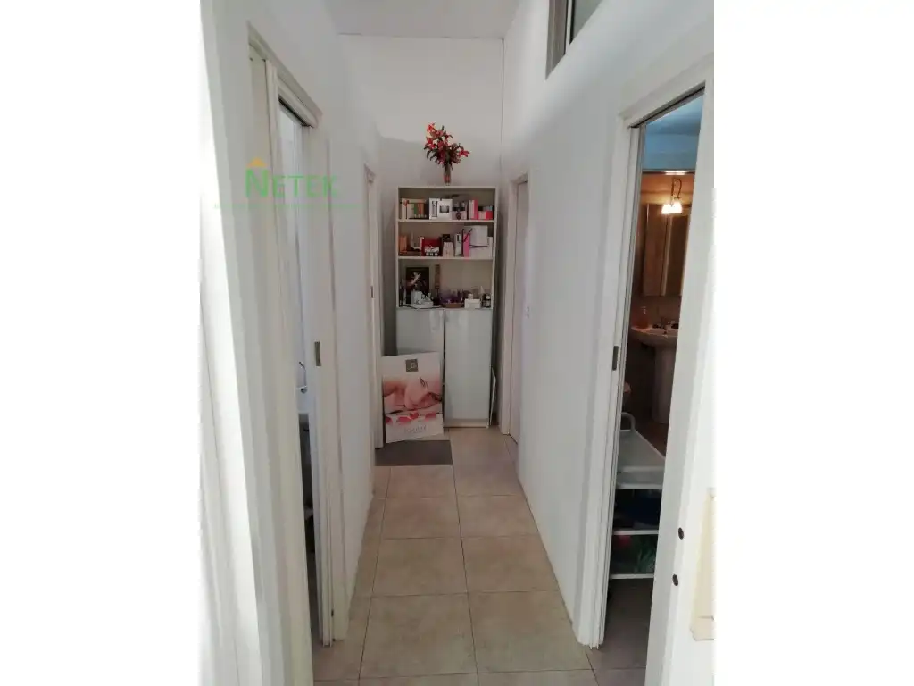 Commercial properties for sale in Calle Sierra Morena, 10, San Andrés - San Antolín