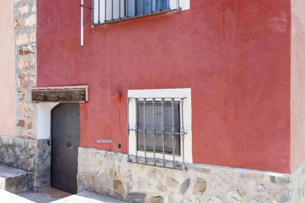 Vista exterior de Finca rústica en venda en Tierga amb Jardí privat, Terrassa i Traster