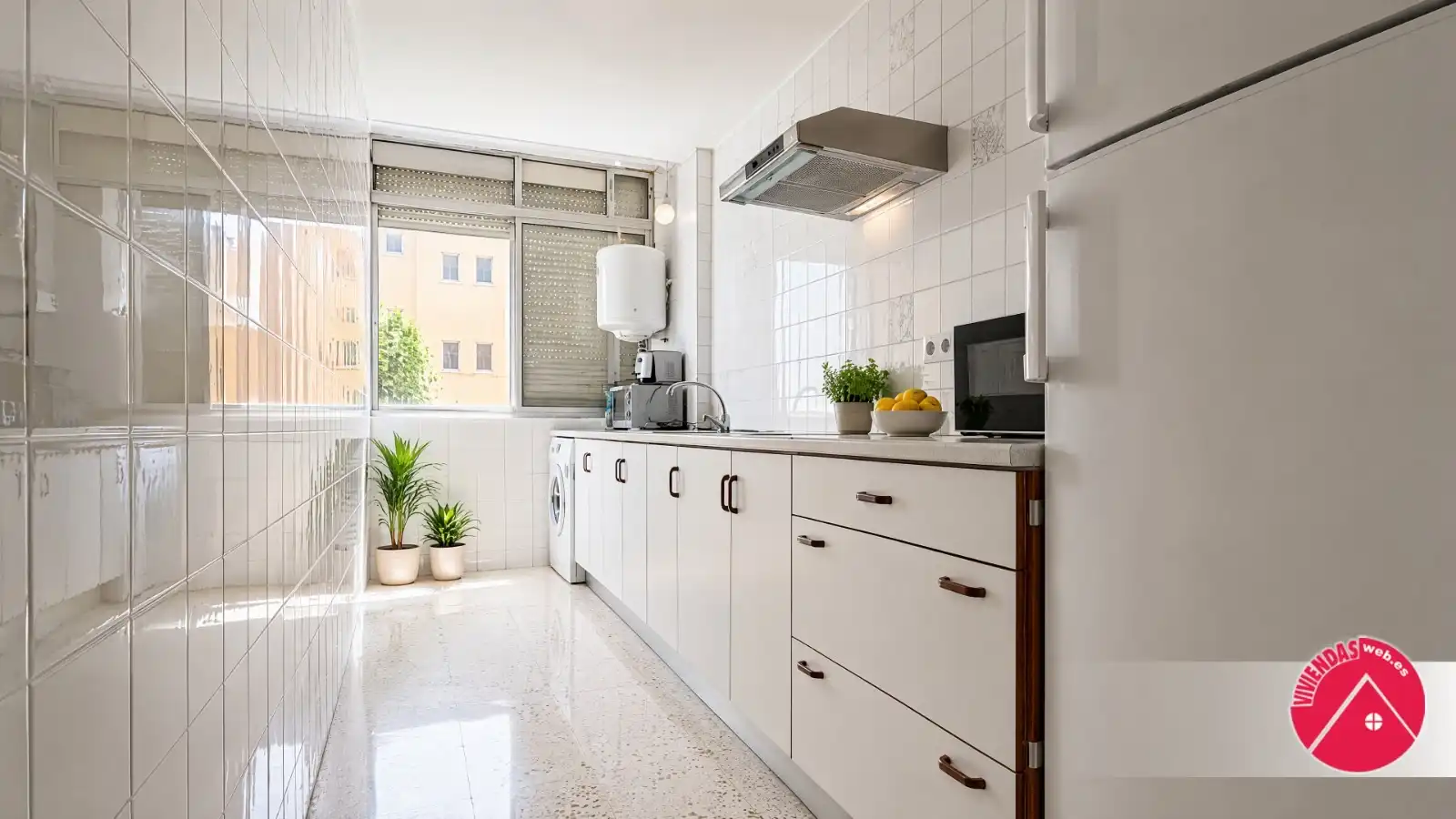 Cocina de Ático en venta en Sevilla con Aire acondicionado, Terraza y Trastero
