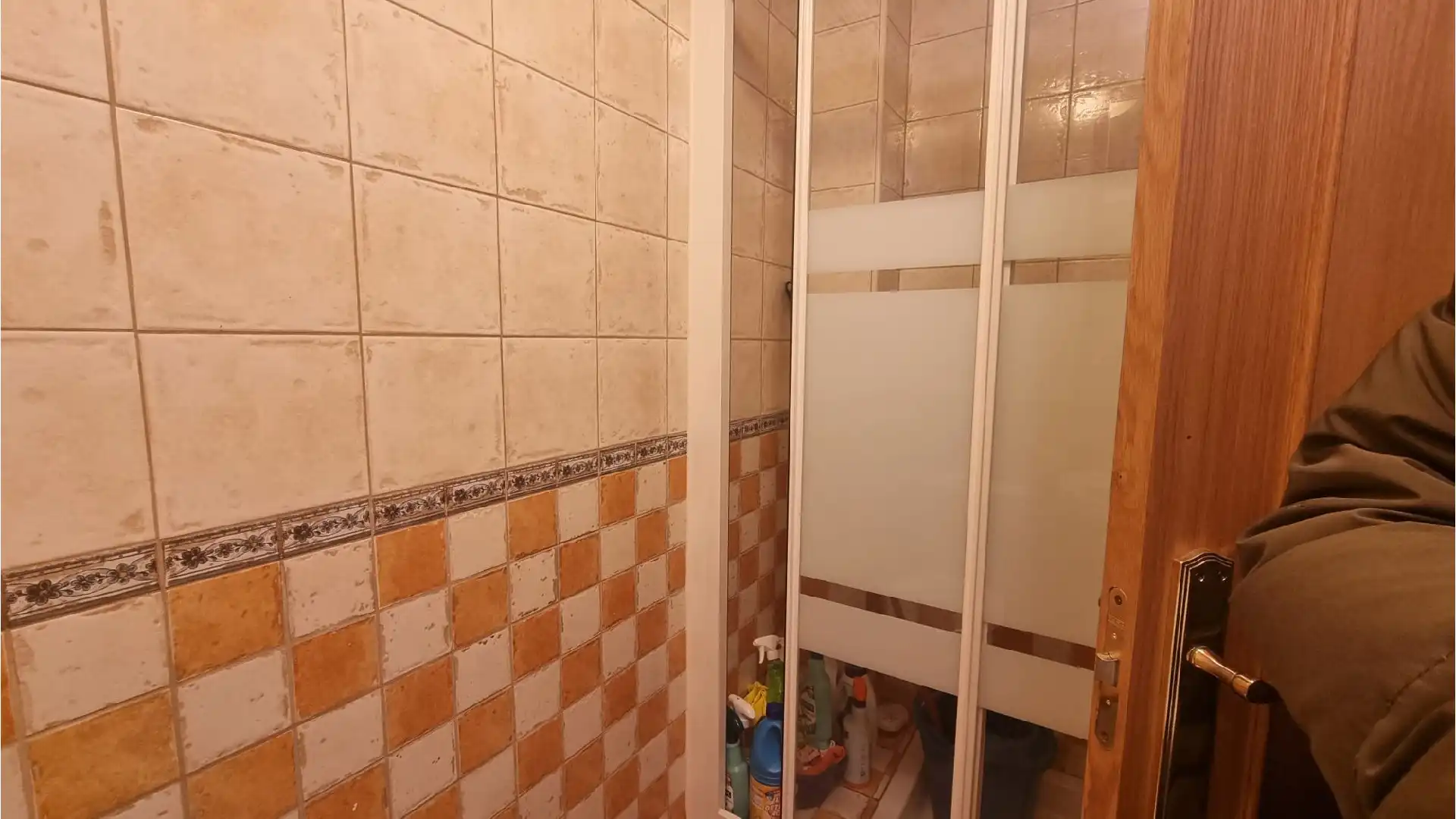 Bathroom of Houses for sale in Villamuriel de Cerrato  with Heating, Private garden and Terrace