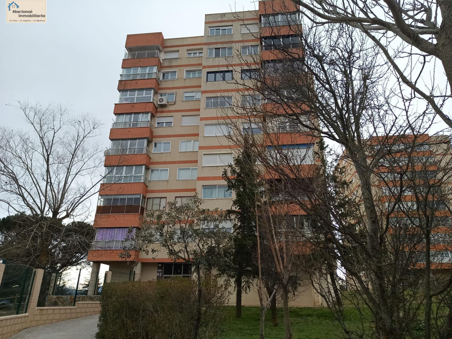 Vista exterior de Pis en venda en El Espinar amb Calefacció, Terrassa i Traster